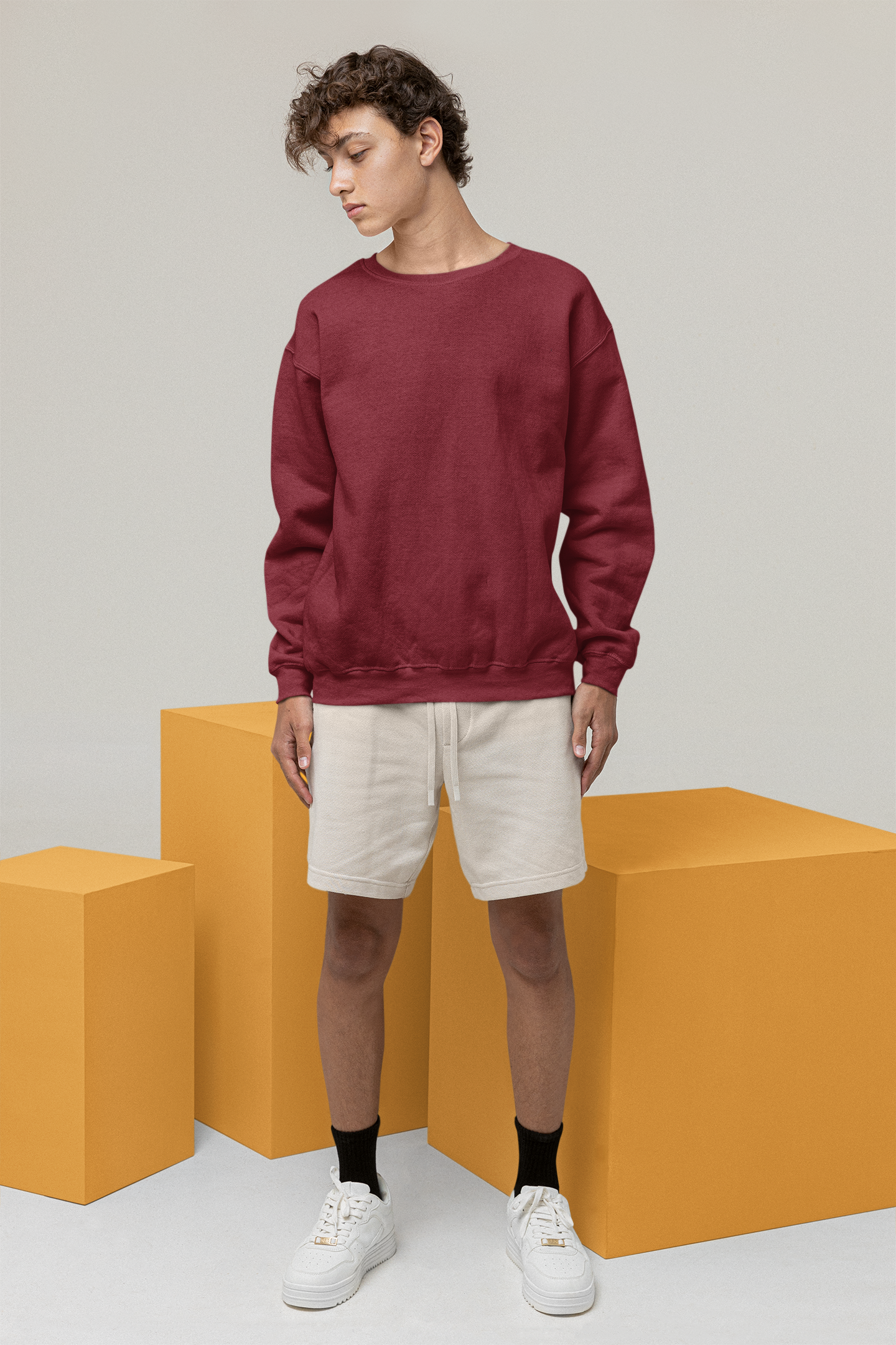 Men's Sweatshirt in Solid Maroon